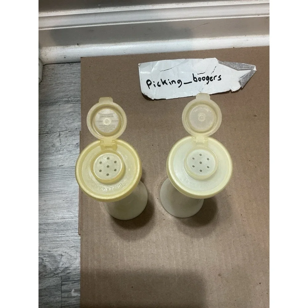 Tupperware Vintage Hourglass Salt and Pepper Shakers, 6.5